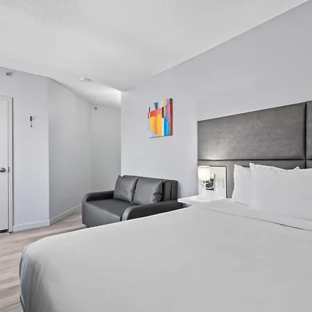 Travelodge By Wyndham Montreal Centre-3